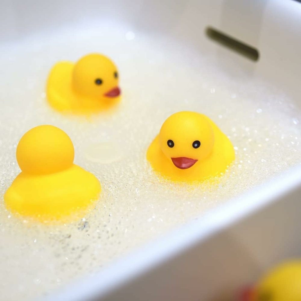 Bath Toy Baby Bathtub Duck Toy Set  1 Pcs Ducky Animals Fishing Net With 6 Pcs Water Floating Sea Animals Duck Toys  Bathroom Floating Pool Fishing Play Set For Toddler Kids (Duck)  |  Bath Toys All Toys Bath Toys