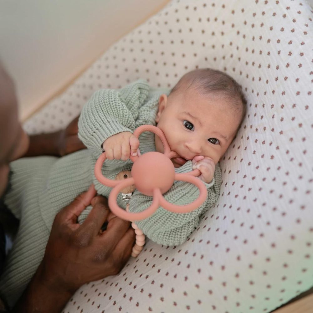 Silicone Baby Daisy Rattle Teether Toy  |  Teethers All Toys Daisy