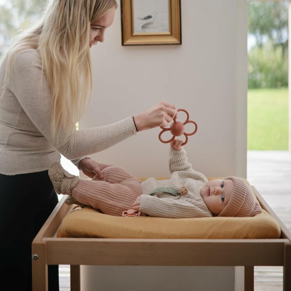 Silicone Baby Daisy Rattle Teether Toy  |  Teethers All Toys Daisy